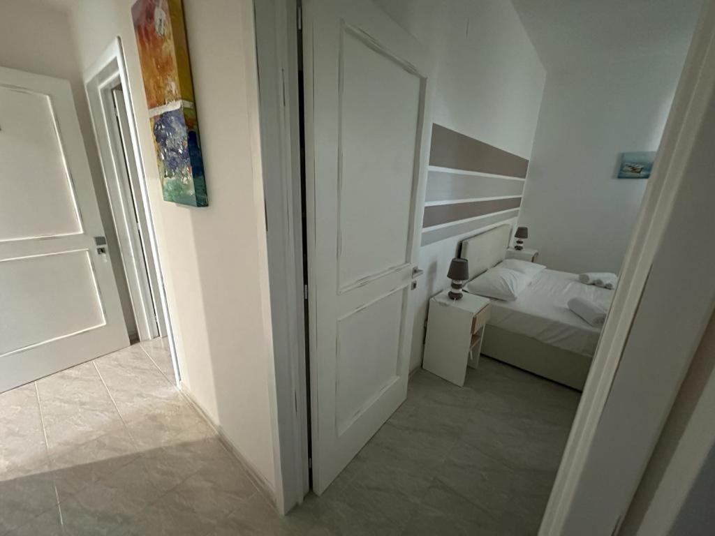 Porto Cesareo Hotel Bagian luar foto